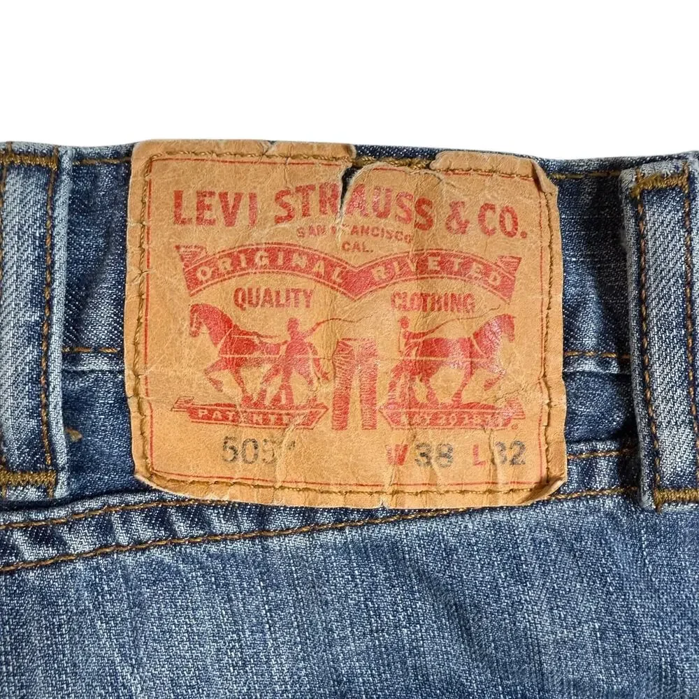Levi's 505 Jeans Mens 38x32 Blue Denim Cotton Regular Fit Straight Leg Zip‎ Fly